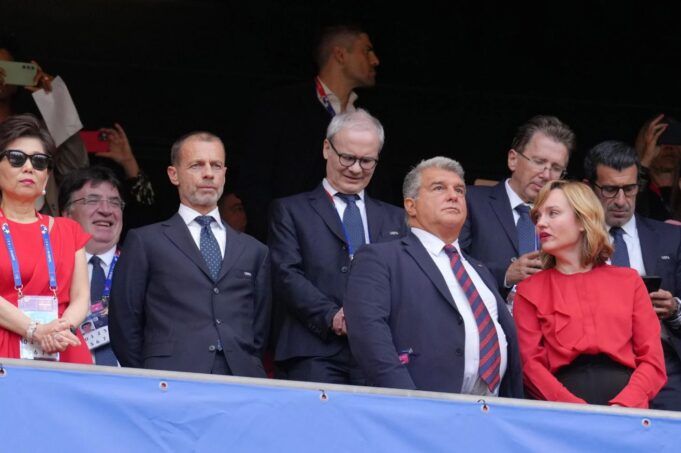 1760902994_Laporta-Ceferin.jpg