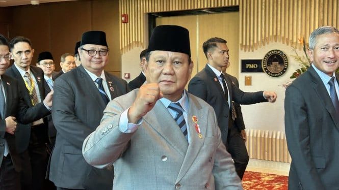 68fde7576520b-presiden-prabowo-subianto-dalam-penyelenggaraan-ktt-ke-47-asean-di-malaysia_665_374.jpeg
