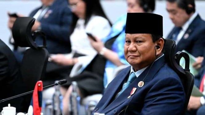 68ff58a8c6ec9-presiden-prabowo-subianto-di-ktt-asean-ke-47-malaysia_665_374.jpg