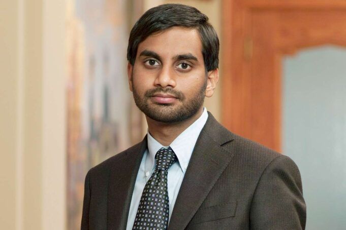 Aziz-Ansari-PARKS-AND-RECREATION-101425-3769512c05754679aaa3202104bf576c.jpg