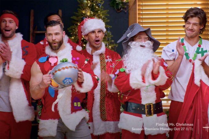 Finding-Mr-Christmas-Season-2-101725-2-67a8d35f08eb4e81b74475e914c49a3d.jpg