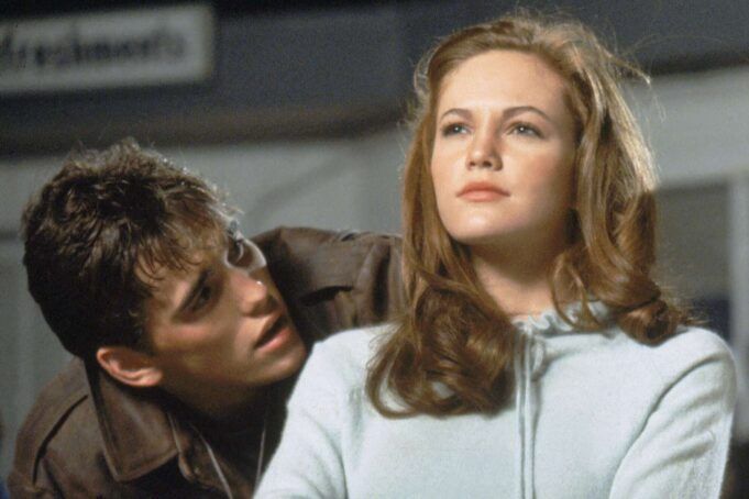 diane-lane-matt-dillon-the-outsiders-102925-ee573d9419b54d8cad9f7cc93a3a9f80.jpg