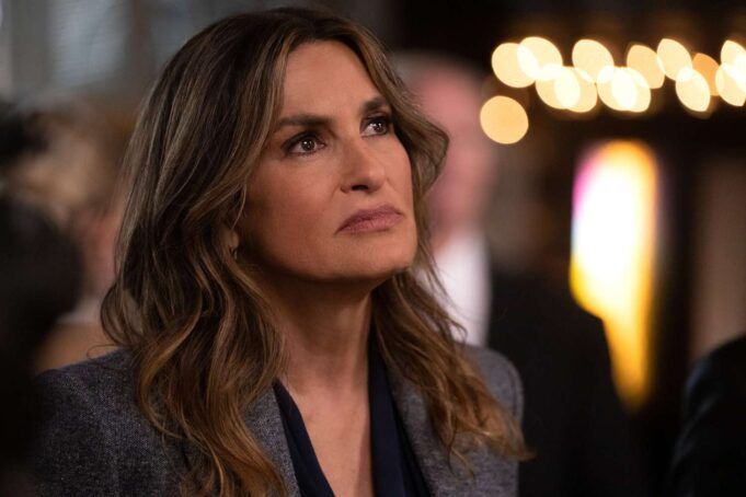 mariska-hargitay-law-and-order-svu-season-27-092425-eee2973f01354d4a83be832f7f9a4d2a.jpg