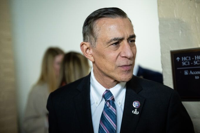 011724_Darrell-Issa_REUTERS_CM_01.jpg