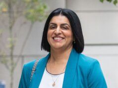 I robot di Face Edge vengono utilizzati per sradicare i richiedenti asilo che tentano di entrare in Gran Bretagna sostenendo di essere bambini