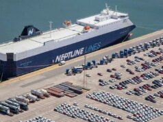 Le importazioni di automobili aumentarono rapidamente nel porto di Barcellona