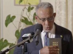 Godwin Venerdì, St. Gonsalves ha giurato di diventare leader dell’opposizione come quinto primo ministro di St. Vincent e Grenadine