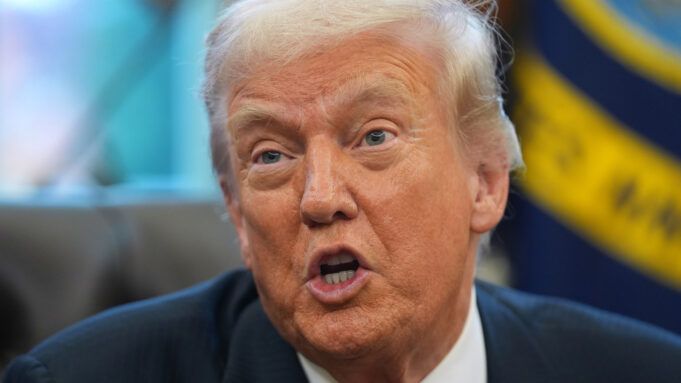 18207445_112525-cc-ap-trump-img.jpg
