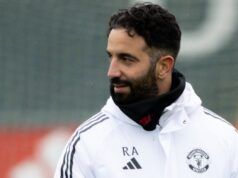 L’obiettivo di trasferimento di 70 milioni di sterline di Man Utd è “arrabbiato” con il suo manager furioso mentre si svolgono i colloqui