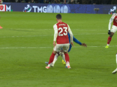 Moisés Caicedo espulso per sfida al terrorismo che “non può essere visto senza fare una smorfia”