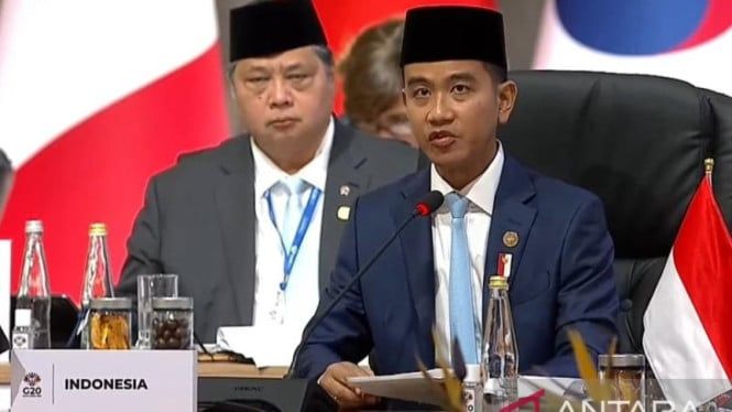 6921b5f3abeb9-wapres-gibran-rakabuming-raka-hadiri-ktt-g20-di-afrika-selatan_665_374.jpeg