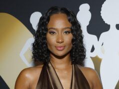 Il costume di Halloween di Kayla Nicole scatena le speculazioni dei fan, inclusa la vita di Hollywood