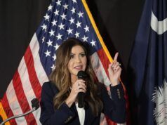 Aggiornamento sulla Green Card: Kristi Noem afferma che le richieste verranno accelerate