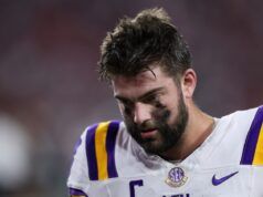 La LSU prende la decisione finale sul QB Garrett Nussmeier prima della partita in Arkansas