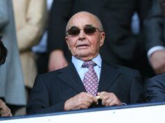 Trump grazia l’ex proprietario del Tottenham, il miliardario Joe Lewis