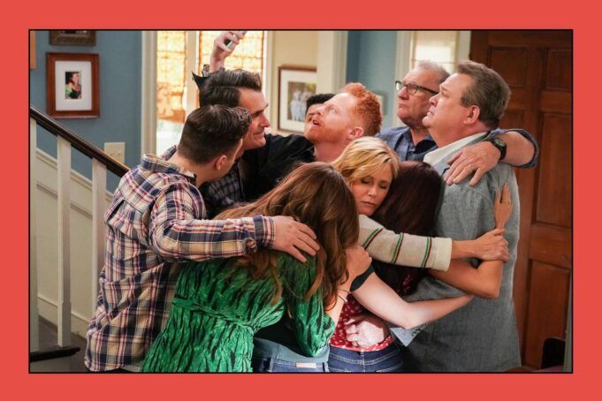 MODERNFAMILYFinale-112625-dde4ec5927e24f71838b19bfd1178589.jpg