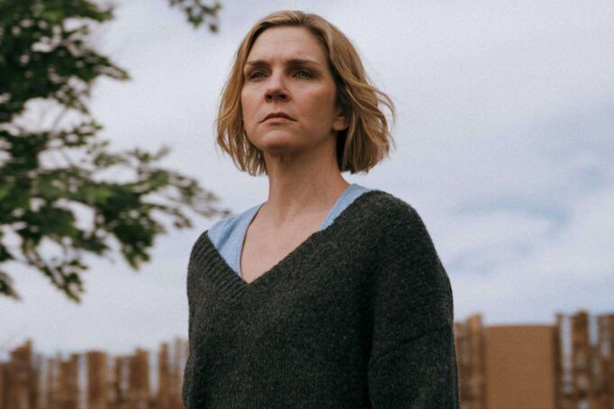 Rhea-Seehorn-Pluribus-102125-0f193517dc214930b836f20d512dd0ef.jpg