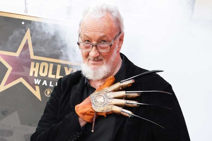 Robert-Englund-Hollywood-Walk-of-Fame-103125-bc334782e44a4119940749c8d5369287.jpg