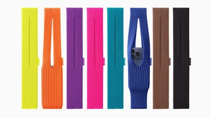 a2pple-iphone-pocket-and-issey-miyake-short-strap-colors-big-jpg-large-1763033271736.jpg