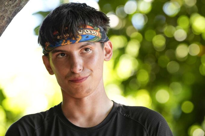 rizo-survivor-49-111125-8c744ee59eef4bbe875547b2775d47b1.jpg