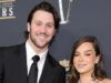Come Hailee Steinfeld e Josh Allen mantengono la loro storia d’amore personale nel loro territorio