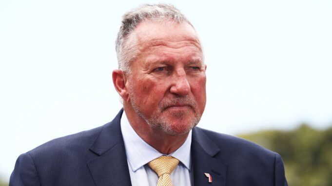 skysports-lord-ian-botham-sir-ian-botham_7078783.jpg