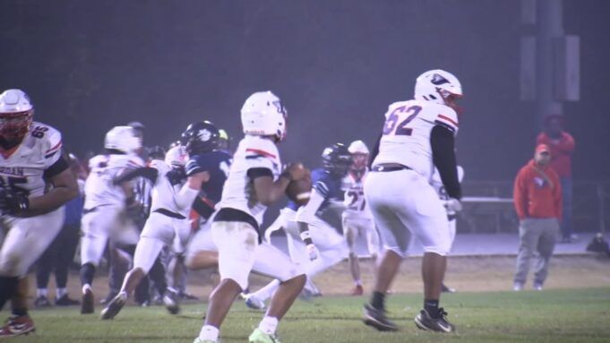 18277632_121125-wtvd-high-school-football-championships-vid.jpg