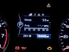 Avvertimento ai conducenti di NC: frodi sul contachilometri in aumento, che costano migliaia di dollari agli acquirenti di auto usate; Il controllo Carfax gratuito potrebbe farti risparmiare grattacapi