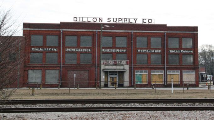 18300486_rocky-mount-dillon-supply-co-ap-img.jpg