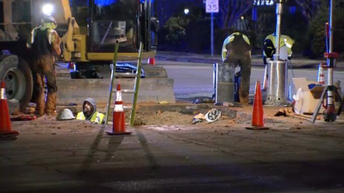 18335508_cary-water-main-break-img.jpg