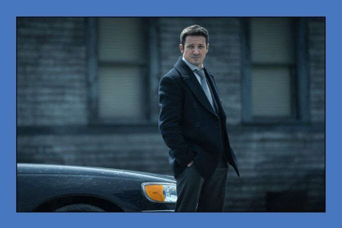 Jeremy-Renner-as-Mike-McLusky-Mayor-of-Kingstown-122825-b4d83d8f522b4b8fa51d11404682bf16.jpg
