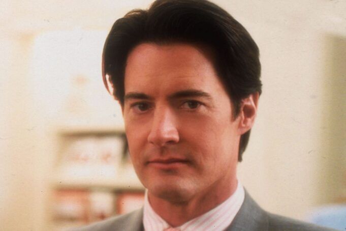Kyle-MacLachlan-sex-and-the-city841-120125-9298a3742e9c49f68885b9195ee160ec.jpg