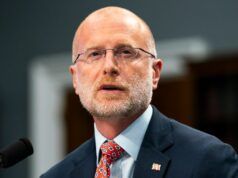 Guarda dal vivo: funzionari della FCC testimoniano davanti al Senato sulla supervisione dell’agenzia