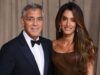 George Clooney, Amal Clooney Cittadinanza francese con i gemelli Alexander, Ella