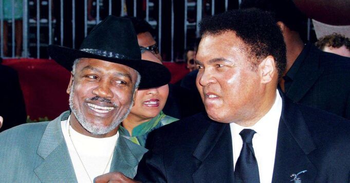 joe-frazier-ali.jpg