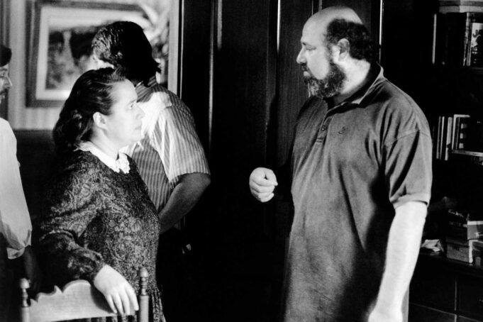 kathy-bates-rob-reiner-misery-121525-aa4d37081a5c426186f2ac0e2bb94eb2.jpg