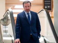 Il senatore Chris Murphy dopo il briefing sullo sciopero in barca: “Niente fentanil” e “nessuna argomentazione legale”