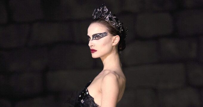 rs_1200x1200-201202161408-1200-stage-natalie-portman-black-swan-mh.jpg