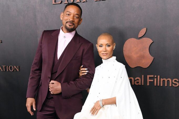 will-smith-jada-pinkett-smith-02-120225-82edded7a748421484c228249162a18a.jpg