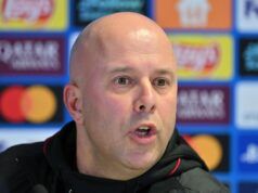 Arne Slot si chiede se Xabi Alonso possa sostituirlo al Liverpool