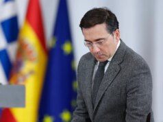 Albares ha convocato l’ambasciatore iraniano in Spagna per chiedere la fine delle violenze e degli arresti arbitrari