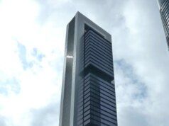 Sepblac multa CaixaBank di oltre 30 milioni per la vendita della Foster Tower