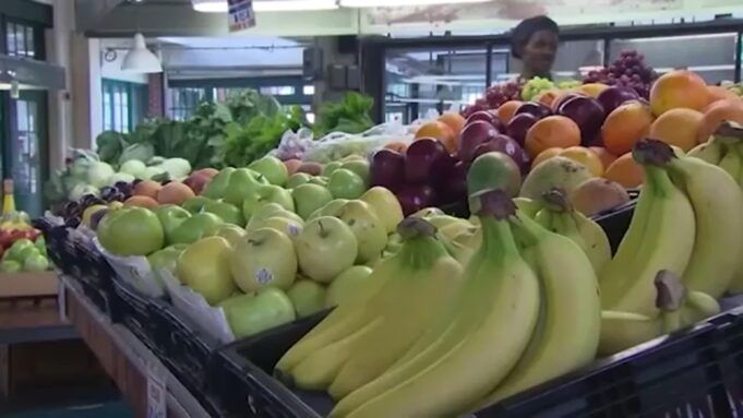 18339743_FruitProduce.jpg