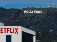 Netflix ha intensificato la sua offerta per la Warner Bros. e ha effettuato l’intera offerta da 72 miliardi di dollari in contanti.
