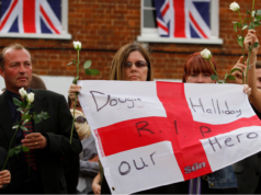 Trump fa arrabbiare gli alleati sostenendo che le truppe NATO sono “un po’ indietro” rispetto al fronte in Afghanistan