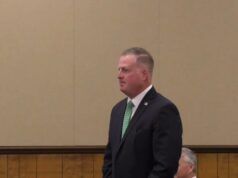 La città di Dunn dà il benvenuto al veterano delle forze dell’ordine Timothy Gay come nuovo capo della polizia