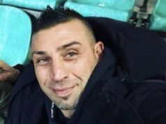 Un ex calciatore 46enne muore improvvisamente dopo aver detto a moglie e figli: “Non mi sento bene”