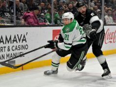 Jason Robertson potenzia le stelle oltre i re