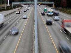 Il Senato della Florida ha avanzato un disegno di legge contro i camionisti immigrati senza status giuridico adeguato