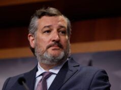 Il senatore Ted Cruz ha difeso il volo dal Texas prima della tempesta invernale